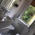 Bumby's Генуя